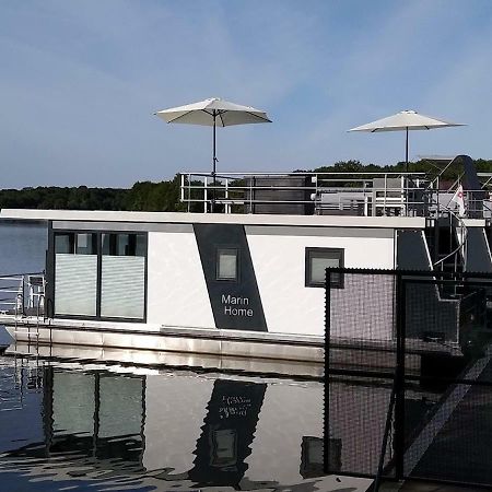 Hausboot Leukermeer Well 웰 외부 사진