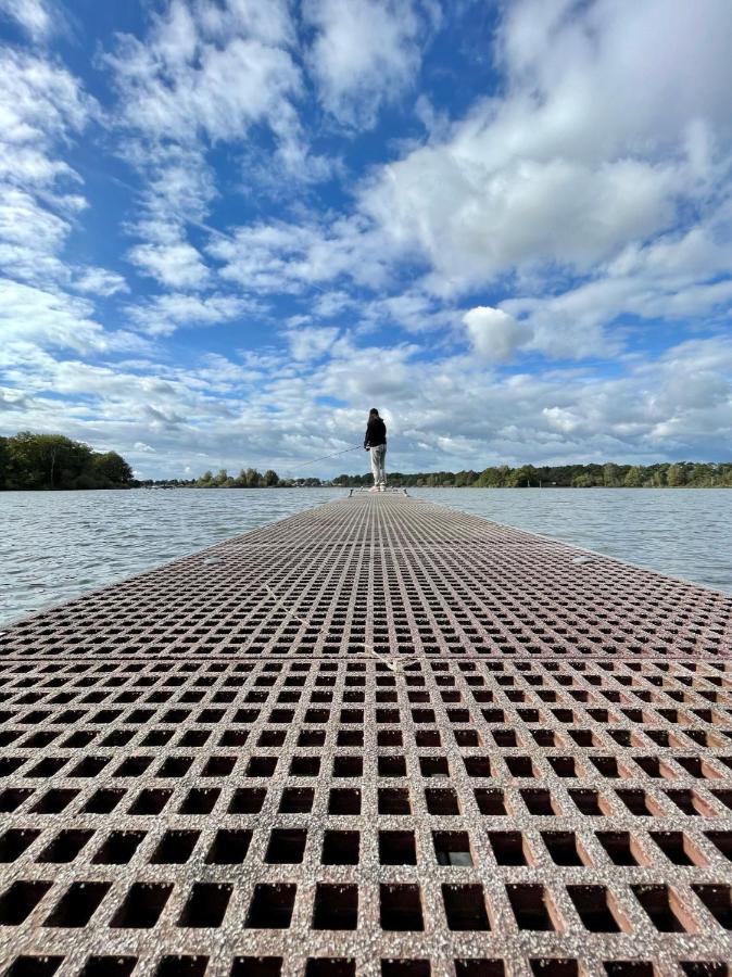 Hausboot Leukermeer Well 웰 외부 사진